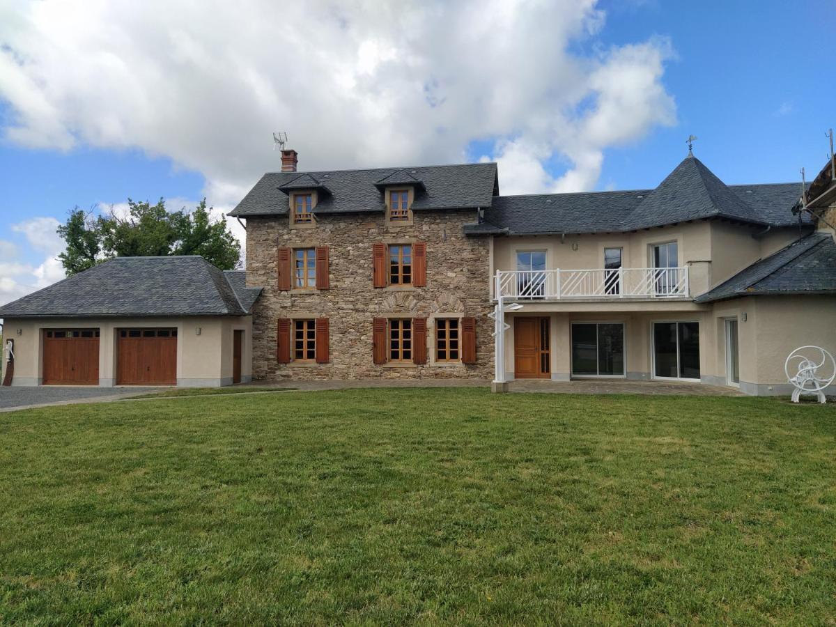 Maison Céras Ledergues Extérieur photo